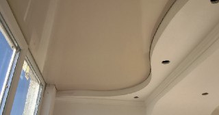 Натяжной потолок на балкон Советская Гавань, цена 6311 руб.