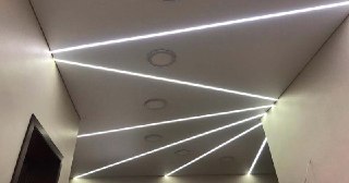 Световые линии на потолке Советская Гавань, цена от 2630 руб.
